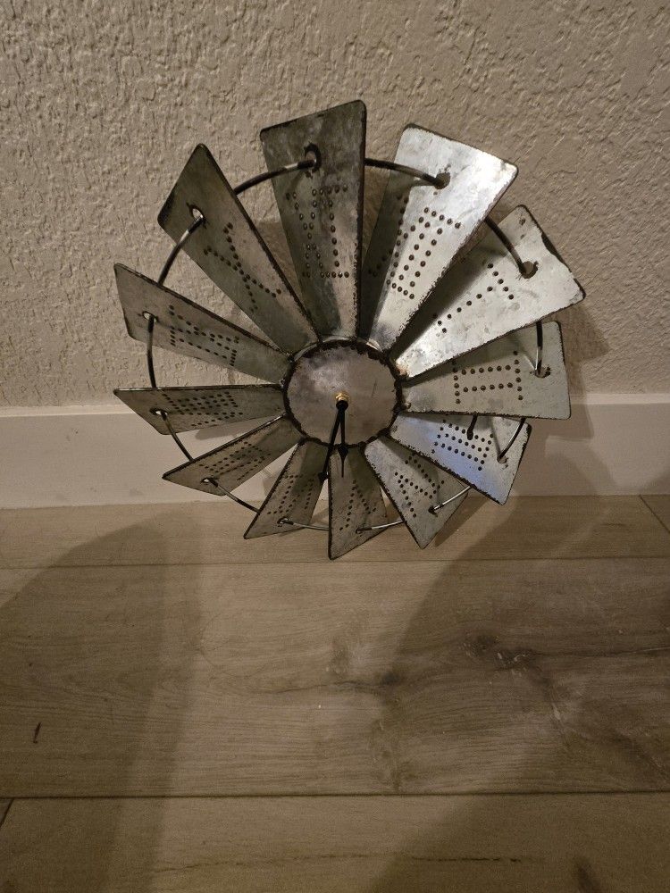 Windmill Clock