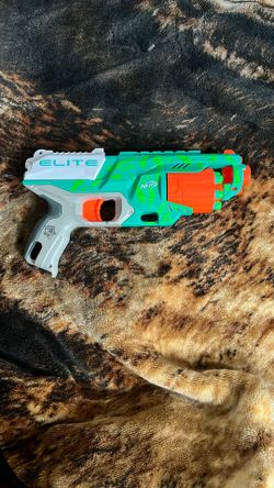 Nerf Gun 