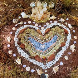 CA King Size Mattress w/ metal frame 