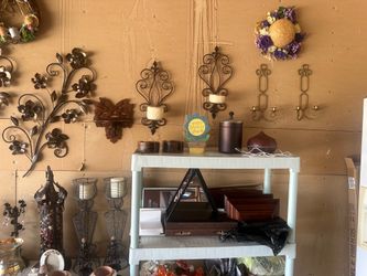 price 5 to 15 alot of home decor shelves wall sconces candle holder centerpiece flower table lamps