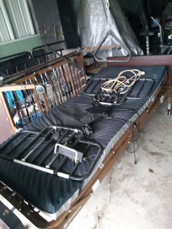 Reclinable single bed