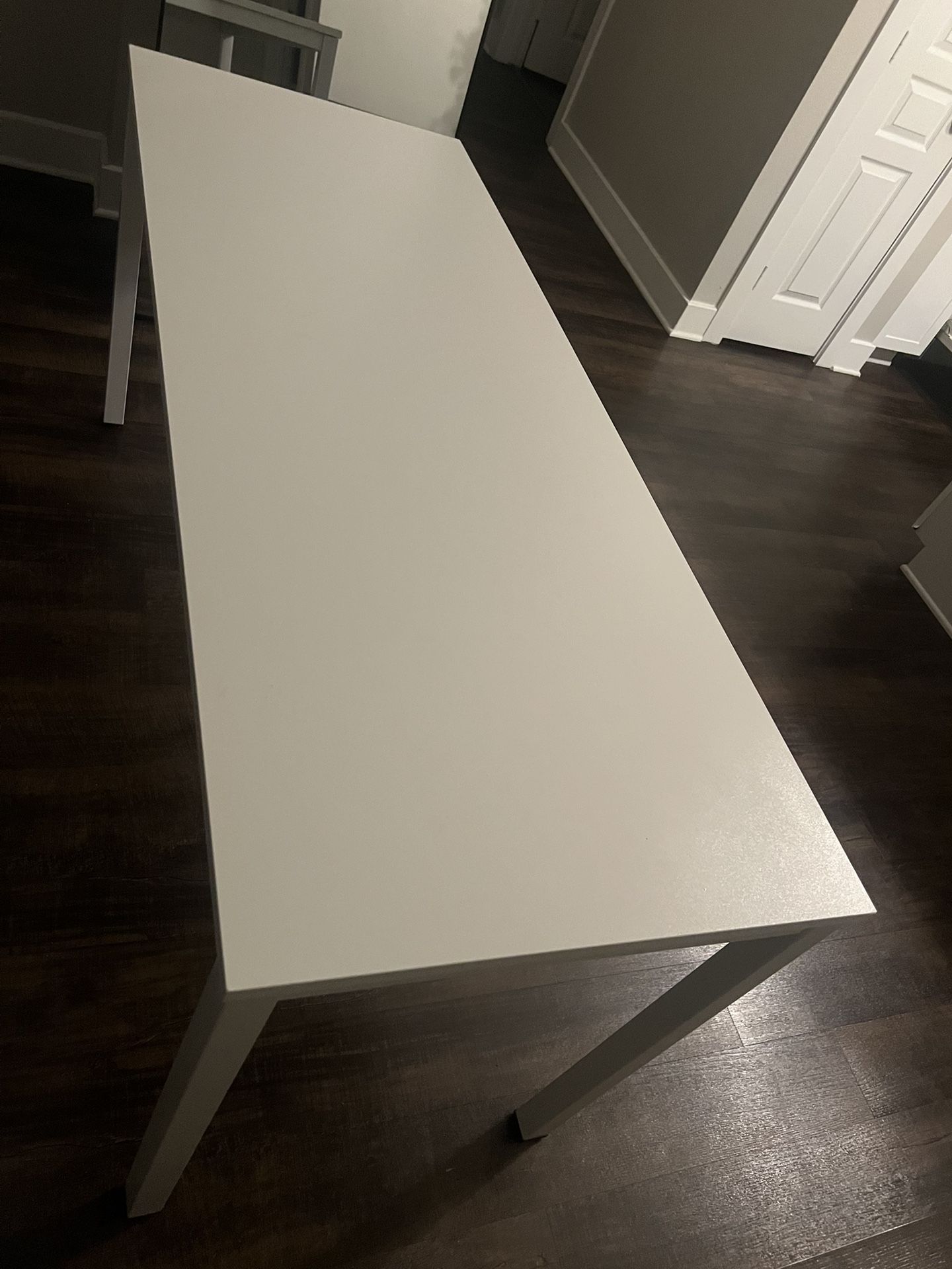Desk Table