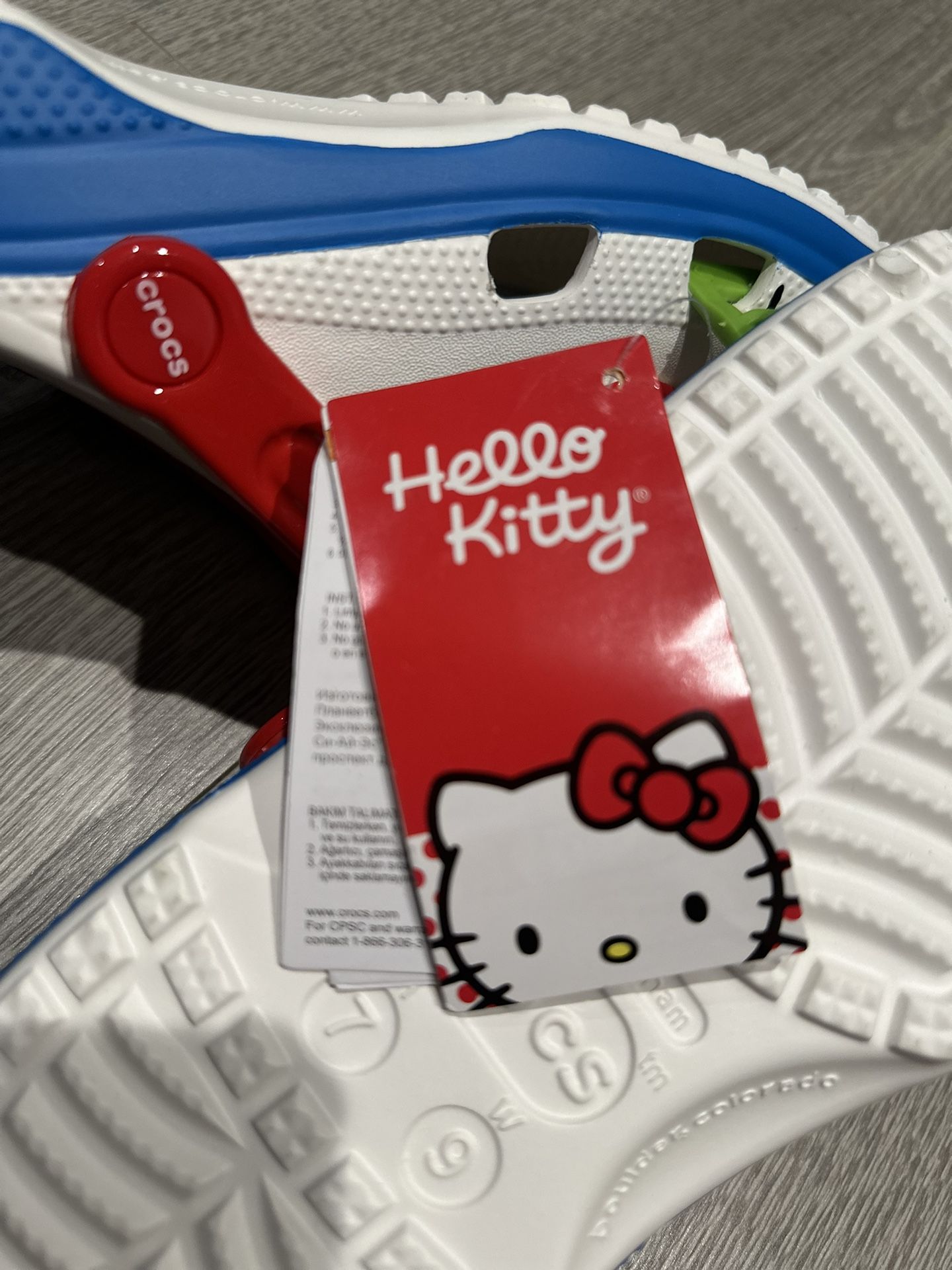 Hello Kitty Crocs