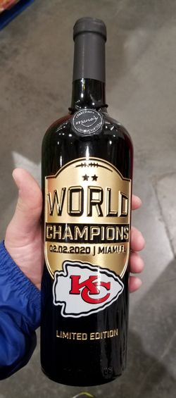 KC Chiefs world champions Superbowl Limited Edition Kansas City Chiefs etched. Condition is New. Etched glass and gold foil painted, very limited.