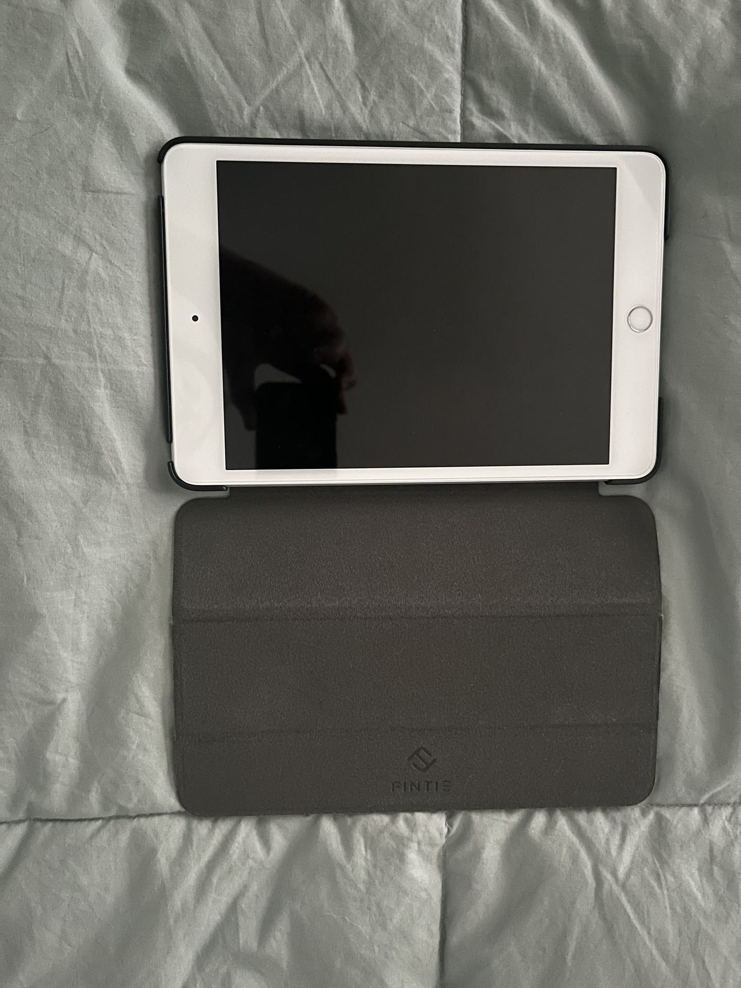 iPad MINI 5th Generation 64GB