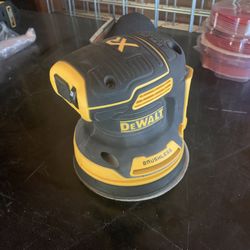 DeWALT Orbital Sander