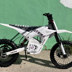 STRIKE THRONE E-MOTO 