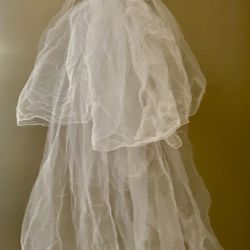 Vintage 90s Bridal Veil w/ Handmade Faux Pearl Floral Headpiece Sequin Tulle 30"