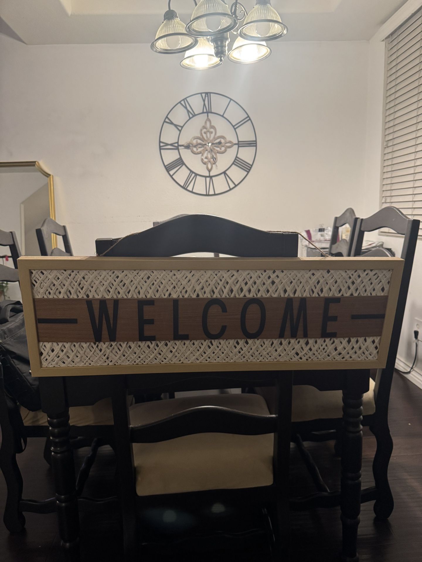 “Welcome” Sign