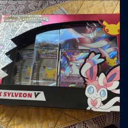 Dark Sylveon 25 Anniversary