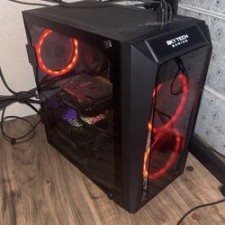 Gaming pc with keyboard, mouse and monitor