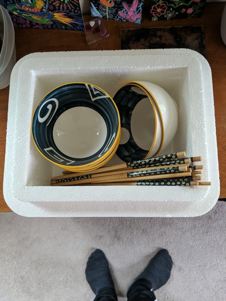 JAPANESE BOWL SET