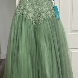 Quinseñera Dress 