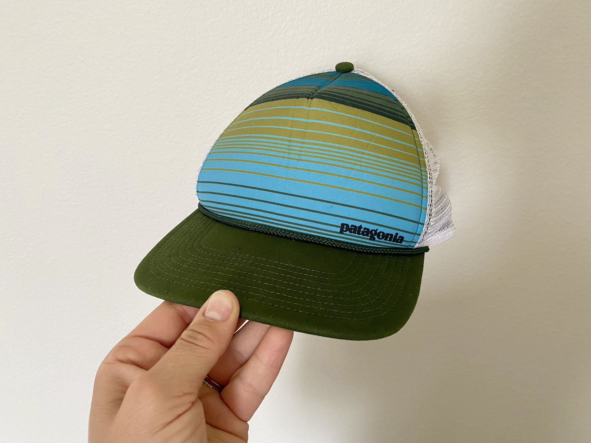 Patagonia Hat Cap Snap Back Mesh Foam Trucker One Size