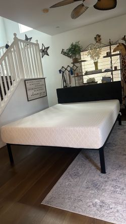 Queen Size bed
