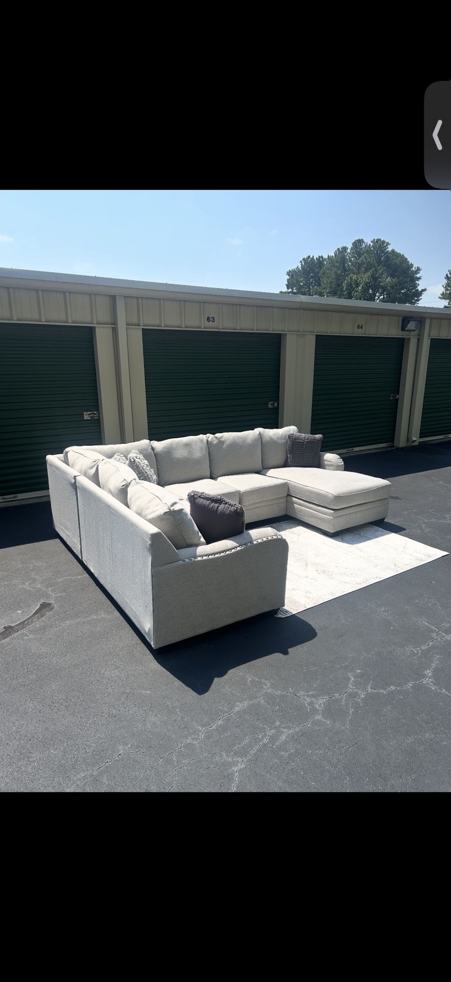 Dellara 4 Piece Sectional