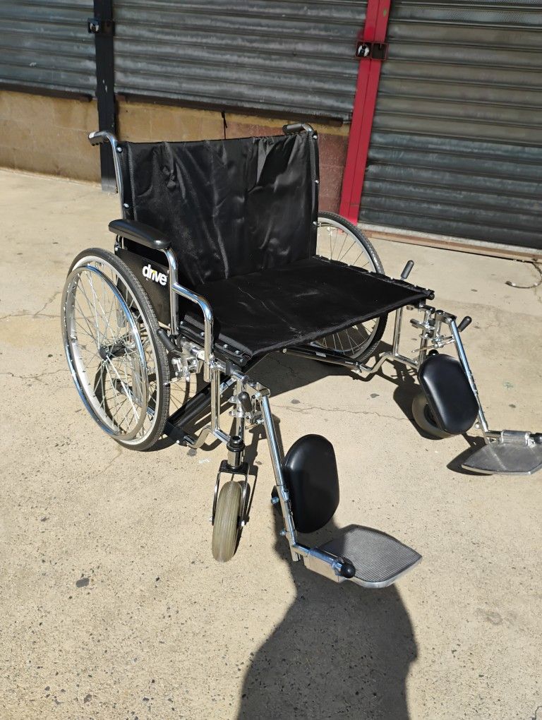 700 lb capacity chair