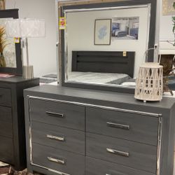 New Gray Wooden Bedroom Set 999