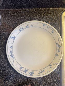 Vintage Ceramic Dinner Plates