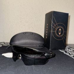Oakley EV Radars 
