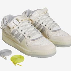 Bad Bunny Last Forum Buckle Low size 10 Men