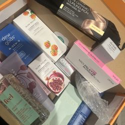 High end makeup Bundle NEW 16 Items 
