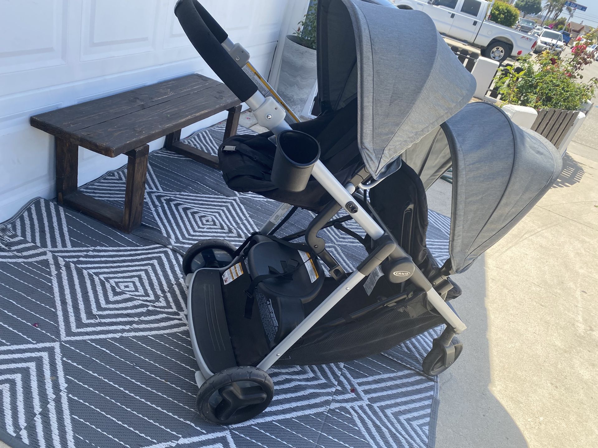 Garco double stroller In good shape Asking $40 Pick up in Oxnard rosepark