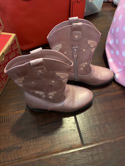Girls Cat and Jack pink boots size 11