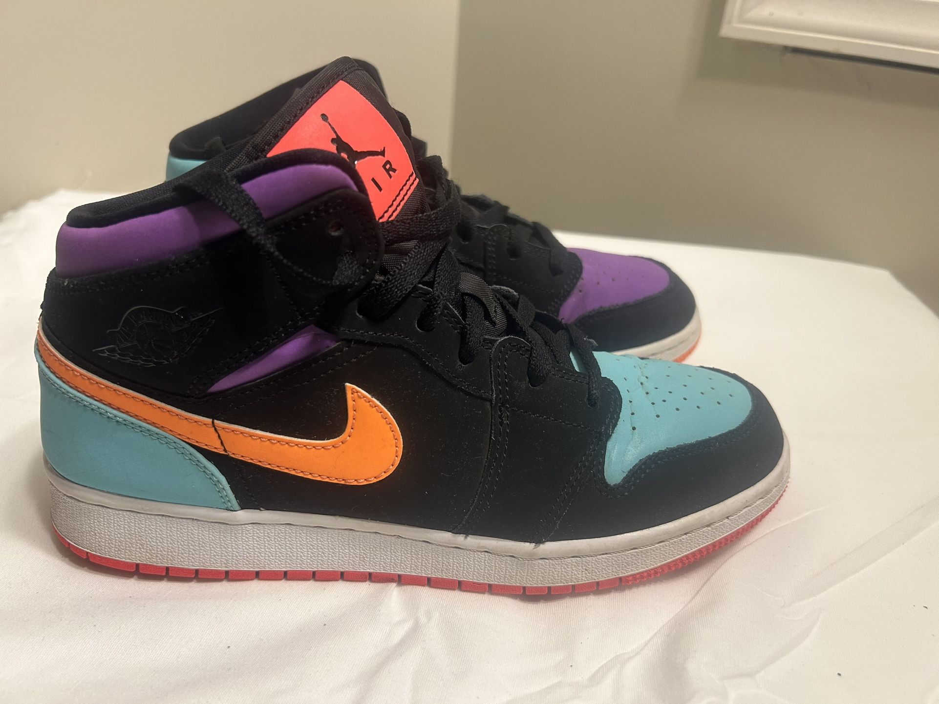 Nike Air Jordan I 1 Mid GS Candy Multicolor Black 3M Orange 554725-083 Size 7 Youth 