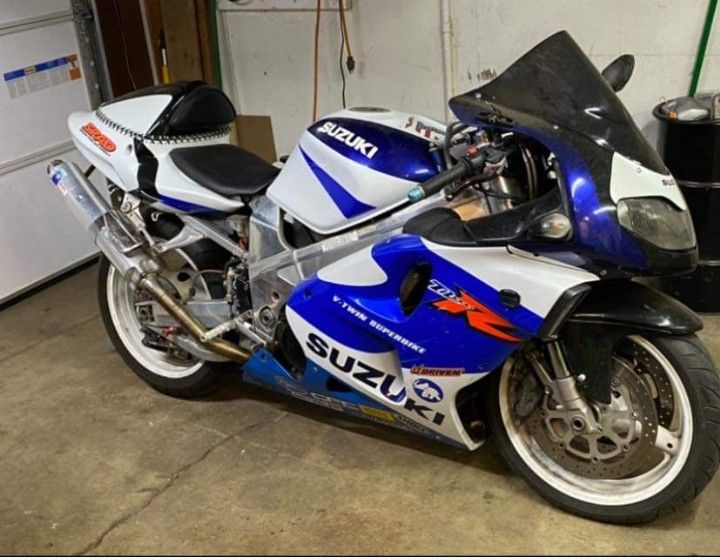 Photo Suzuki Tl 1000r Superbike