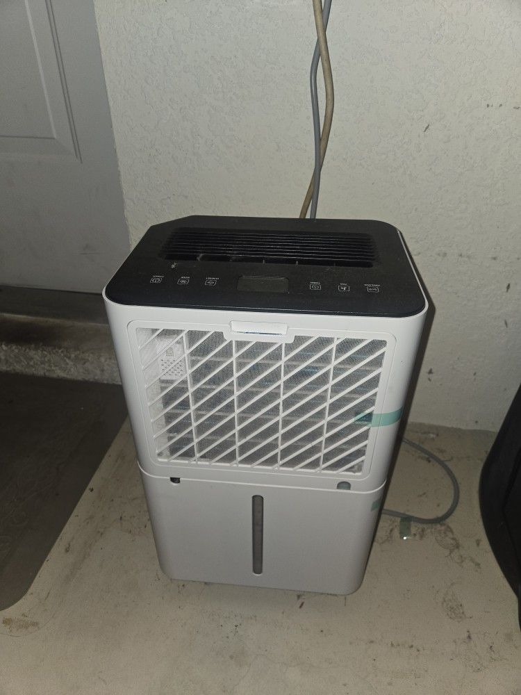 dehumidifier and air purifier