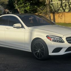 2018 Merc-Benz C300 Super Clean Runs Perfect 