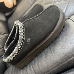 New Women’s Uggs