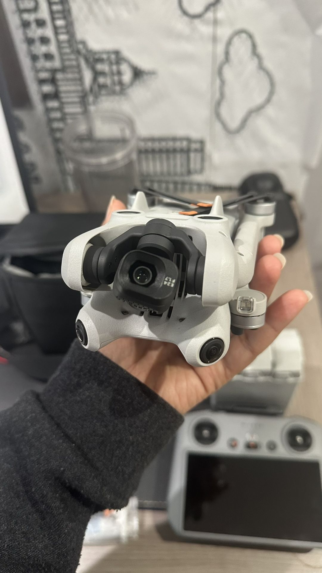 Dji Mini 4 Drone With 3 Batteries