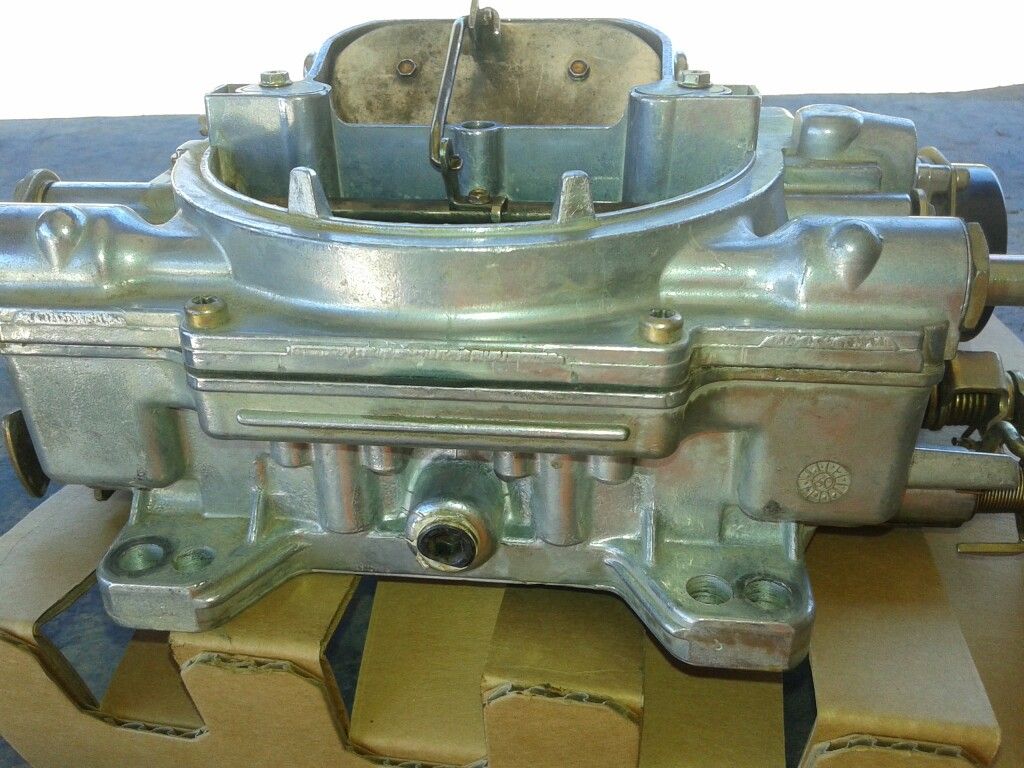 Edelbrock Carburetor for Sale in Peoria, AZ OfferUp