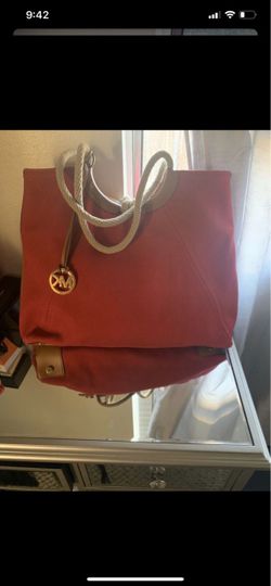 Micheal kors hand bag
