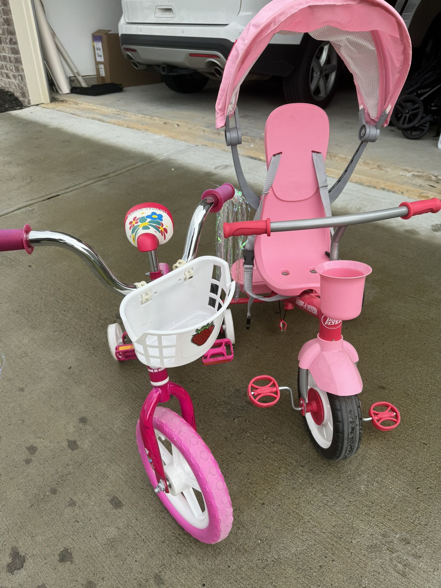 Kids Bicycle For Sale  ****TRICYCLE HAS BEEN SOLD****