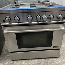 Viking 36” Slide In Gas Range In Stainless Steel Used