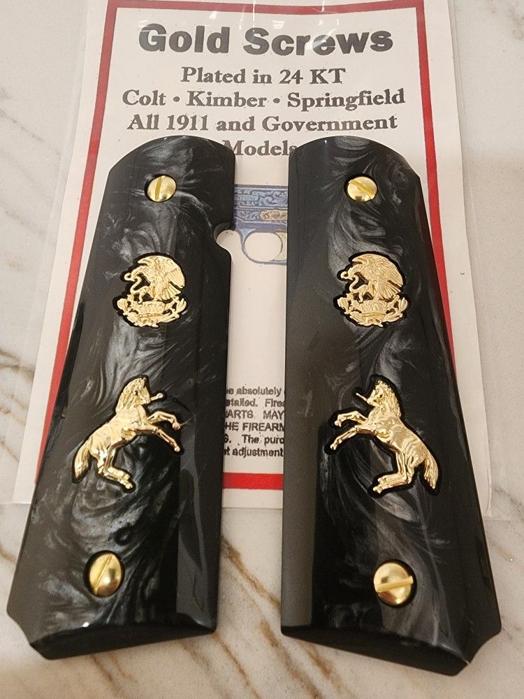 1911 Black Pearlite Grips /Gold Plated