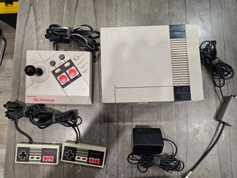 $100 Nintendo NES Console Bundle