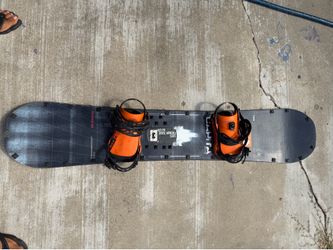 Capita 153 Snowboard with bindings