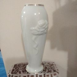 Lenox Vase Small