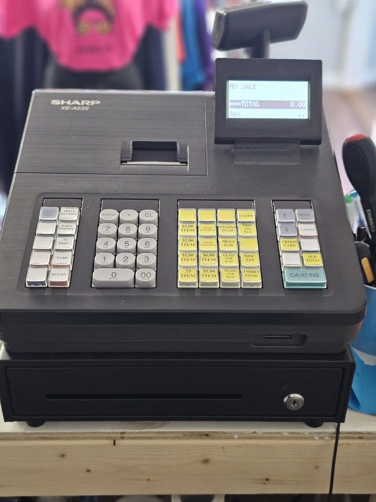 Caja Registradora, Cashier