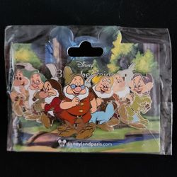 Disney The Seven Dwarfs Paris Pin