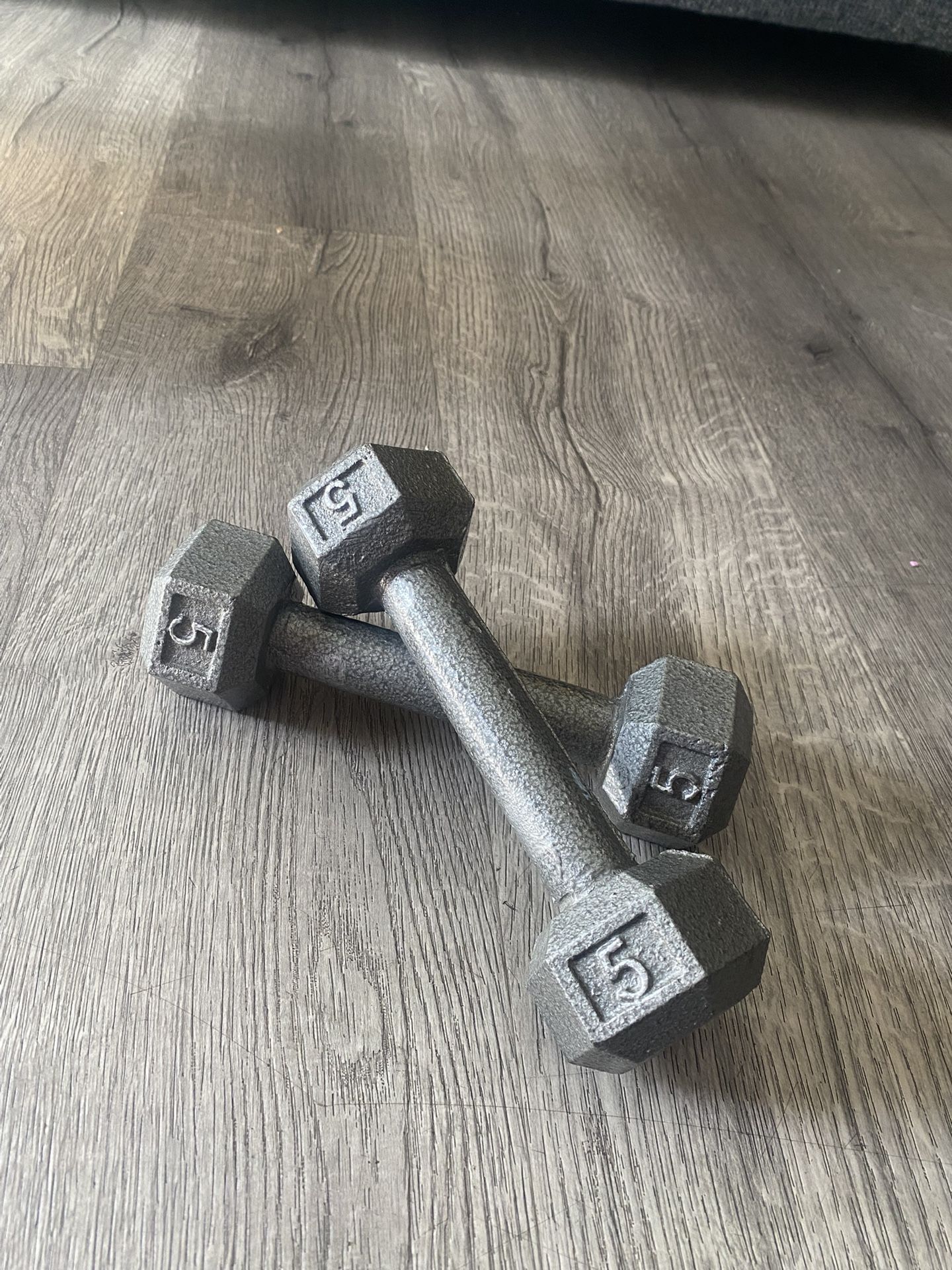 Dumbbells, Set 5 lbs & Small Rack