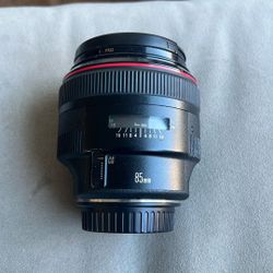 Canon 85mm f/1.2 Lens