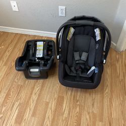 Graco Car seat With Car Base 