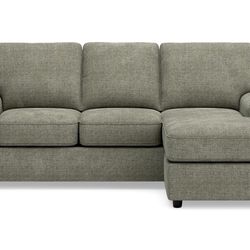 Grey Sleeper Sectional Sofa (4 Accent Pillows Included)