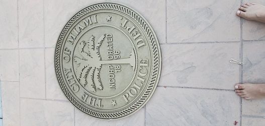 Big 36" Diameter Miami Police Department Shield plaque Sign