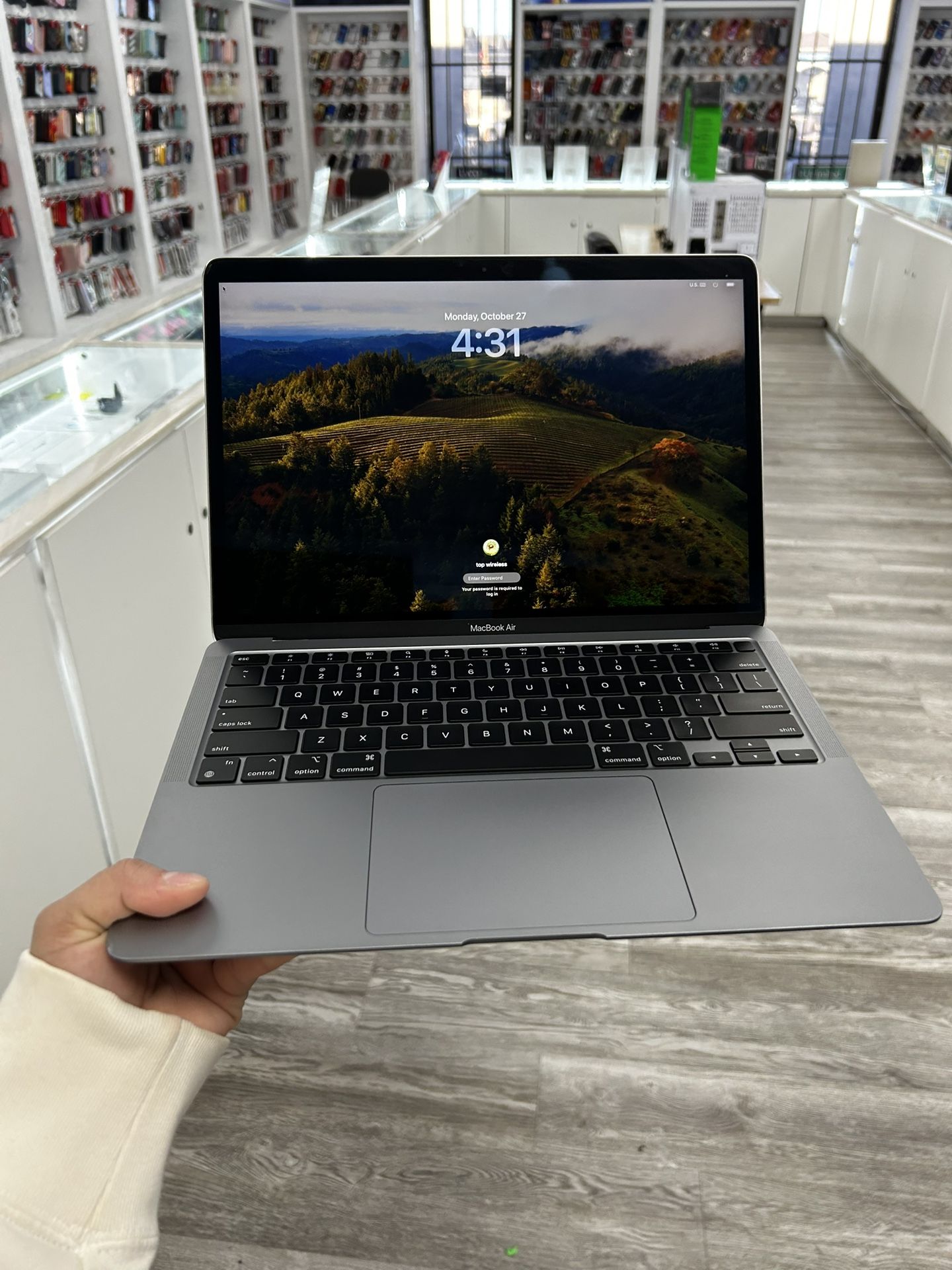 MacBook Air 13 Inch 8gb Ram 512gb $50 Down Payment 